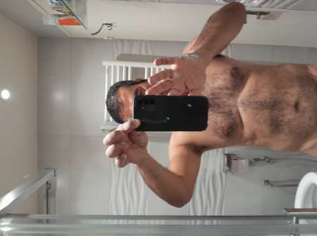  bonjour mesdames disponible pour des bons moments