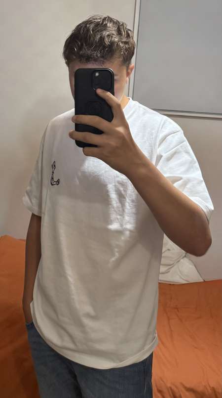 jh de 18 ans inexpriment qui cherche  apprendre