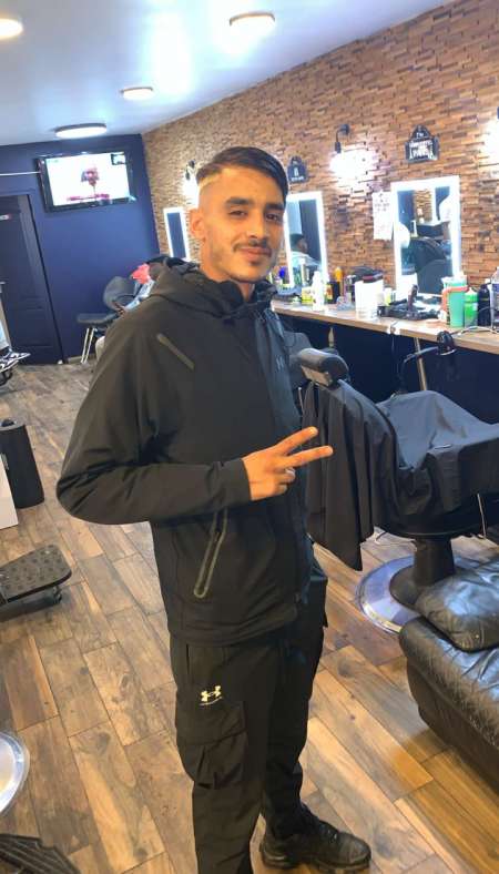 gigolot tres coquins