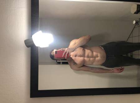 jh 28ans pour combler madame